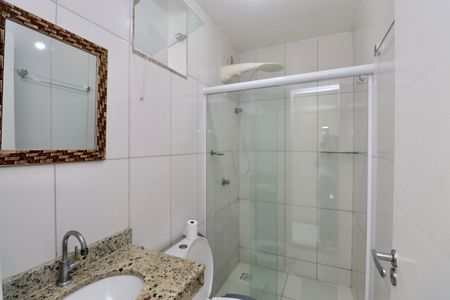 Casa de condomínio para alugar com 45m², 1 quarto e 1 vaga Casa de condomínio para alugar com 45m², 1 quarto e 1 vagaBanheiro