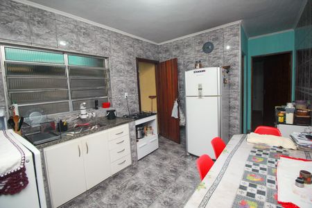 Casa à venda com 125m², 2 quartos e 2 vagasCozinha