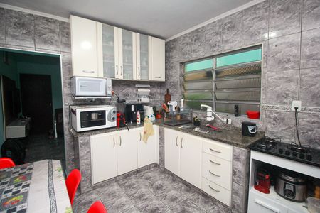 Casa à venda com 125m², 2 quartos e 2 vagasCozinha