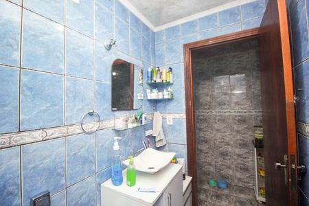 Casa à venda com 125m², 2 quartos e 2 vagasBanheiro
