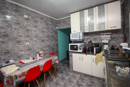 Casa à venda com 125m², 2 quartos e 2 vagasCozinha