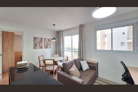 Sala de apartamento para alugar com 1 quarto, 40m² em Perdizes, São Paulo