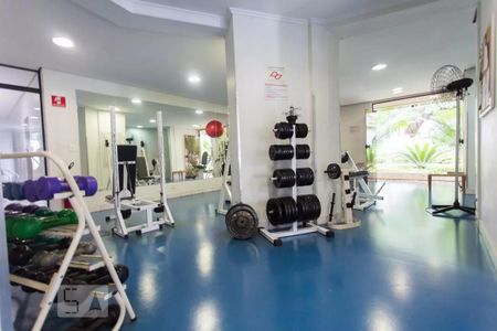 Apartamento à venda com 40m², 1 quarto e 1 vaga Apartamento à venda com 40m², 1 quarto e 1 vagaAcademia