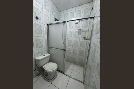 Casa à venda com 182m², 4 quartos e 2 vagas Casa à venda com 182m², 4 quartos e 2 vagasBanheiro 5 - Casa 1