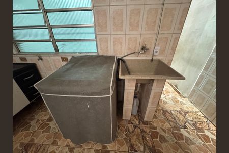 Casa à venda com 182m², 4 quartos e 2 vagas Casa à venda com 182m², 4 quartos e 2 vagasÁrea de Serviço