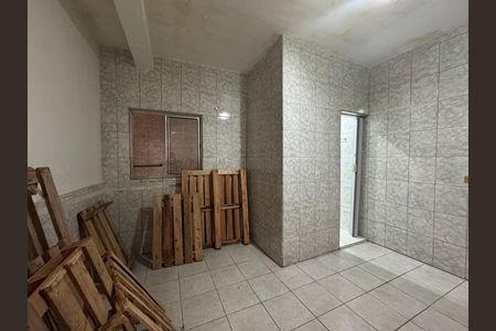 Casa à venda com 182m², 4 quartos e 2 vagas Casa à venda com 182m², 4 quartos e 2 vagasQuarto - Casa 1