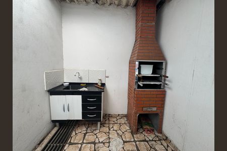 Casa à venda com 182m², 4 quartos e 2 vagas Casa à venda com 182m², 4 quartos e 2 vagasVaranda gourmet