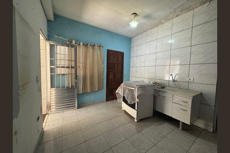 Casa à venda com 182m², 4 quartos e 2 vagas Casa à venda com 182m², 4 quartos e 2 vagasCozinha - Casa 1
