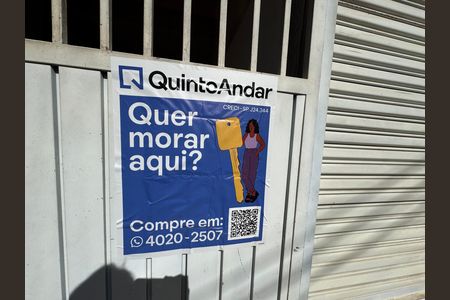Casa à venda com 182m², 4 quartos e 2 vagas Casa à venda com 182m², 4 quartos e 2 vagasPLACA