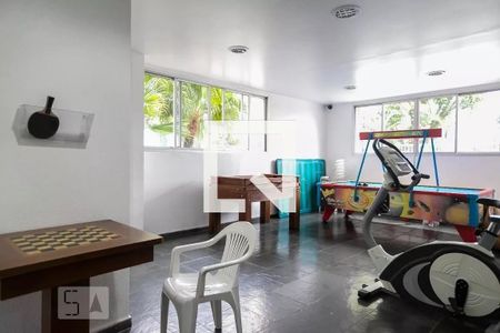 Apartamento à venda com 76m², 2 quartos e 1 vaga Apartamento à venda com 76m², 2 quartos e 1 vagaSala de Jogos