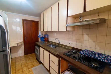 Apartamento à venda com 76m², 2 quartos e 1 vaga Apartamento à venda com 76m², 2 quartos e 1 vagaCozinha