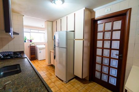 Apartamento à venda com 76m², 2 quartos e 1 vaga Apartamento à venda com 76m², 2 quartos e 1 vagaCozinha