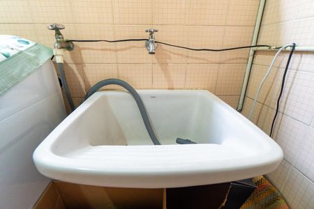 Apartamento à venda com 76m², 2 quartos e 1 vaga Apartamento à venda com 76m², 2 quartos e 1 vagaÁrea de Serviço