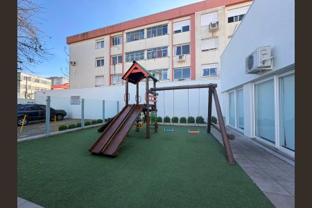 Apartamento à venda com 61m², 1 quarto e 2 vagas Apartamento à venda com 61m², 1 quarto e 2 vagasÁrea comum - Playground
