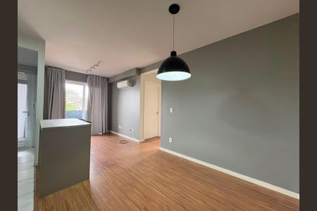 Apartamento à venda com 61m², 1 quarto e 2 vagas Apartamento à venda com 61m², 1 quarto e 2 vagasSala