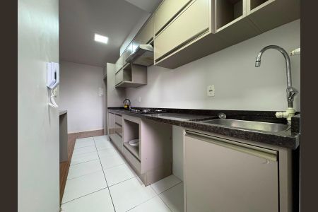 Apartamento à venda com 61m², 1 quarto e 2 vagas Apartamento à venda com 61m², 1 quarto e 2 vagasCozinha - Armários