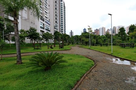 Apartamento à venda com 75m², 2 quartos e 1 vagaÁrea Comum - Pista de Caminhada