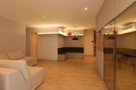 Apartamento à venda com 75m², 2 quartos e 1 vagaSala