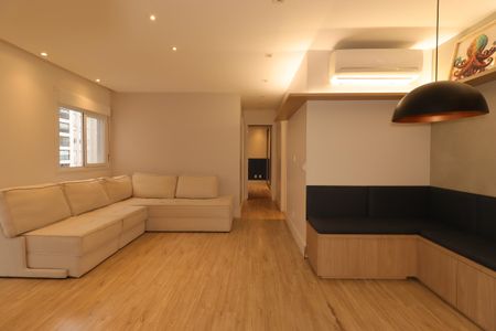 Apartamento à venda com 75m², 2 quartos e 1 vagaSala