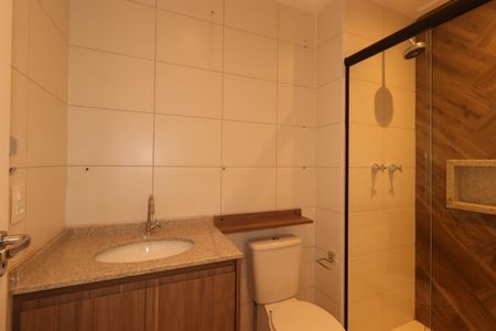 Apartamento à venda com 75m², 2 quartos e 1 vagaBanheiro da Suíte