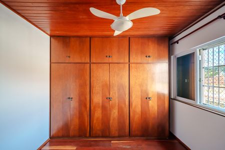 Casa para alugar com 125m², 3 quartos e 2 vagas Casa para alugar com 125m², 3 quartos e 2 vagasQuarto 1