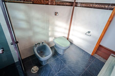 Casa para alugar com 125m², 3 quartos e 2 vagas Casa para alugar com 125m², 3 quartos e 2 vagasBanheiro