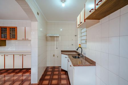 Casa para alugar com 125m², 3 quartos e 2 vagas Casa para alugar com 125m², 3 quartos e 2 vagasCozinha