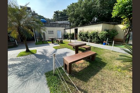 Apartamento à venda com 43m², 2 quartos e 1 vagaÁrea comum