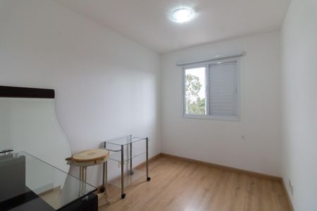 Quarto 1 de apartamento para alugar com 3 quartos, 72m² em Cidade São Francisco, São Paulo