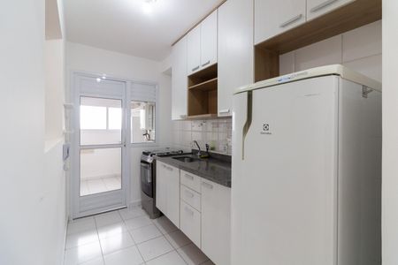 Apartamento para alugar com 72m², 2 quartos e 2 vagas Apartamento para alugar com 72m², 2 quartos e 2 vagasCozinha