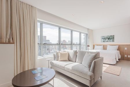 Sala de kitnet/studio para alugar com 1 quarto, 34m² em Pinheiros, São Paulo