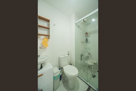 Apartamento à venda com 27m², 1 quarto e sem vaga Apartamento à venda com 27m², 1 quarto e sem vagaBanheiro da Suíte
