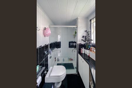 Apartamento à venda com 74m², 2 quartos e 1 vaga Apartamento à venda com 74m², 2 quartos e 1 vagaBanheiro da Suíte