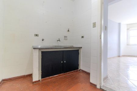 Cozinha de kitnet/studio para alugar com 1 quarto, 37m² em República, São Paulo