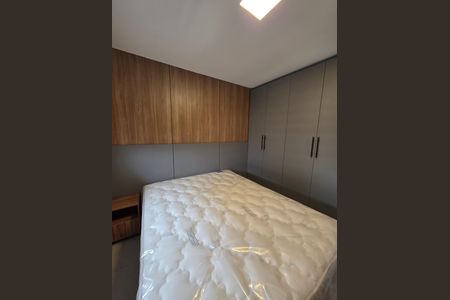 Quarto  de apartamento para alugar com 1 quarto, 40m² em Empresarial 18 do Forte, Barueri