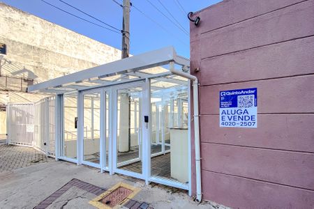Apartamento para alugar com 50m², 2 quartos e 1 vaga Apartamento para alugar com 50m², 2 quartos e 1 vagaFachada - Plaquinha