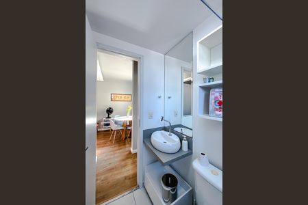 Apartamento para alugar com 50m², 2 quartos e 1 vaga Apartamento para alugar com 50m², 2 quartos e 1 vagaBanheiro