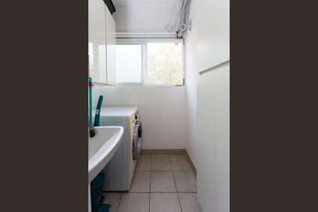Apartamento à venda com 46m², 2 quartos e 1 vaga Apartamento à venda com 46m², 2 quartos e 1 vagaÁrea de Serviço