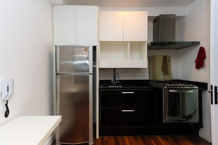 Apartamento à venda com 46m², 2 quartos e 1 vaga Apartamento à venda com 46m², 2 quartos e 1 vagacozinha