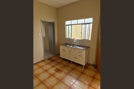 Cozinha de casa para alugar com 1 quarto, 32m² em Vila Alpina, São Paulo