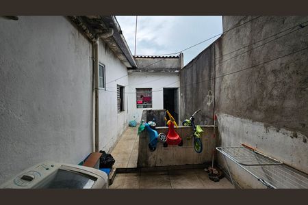 Casa à venda com 130m², 2 quartos e 2 vagas Casa à venda com 130m², 2 quartos e 2 vagasÁrea de serviço