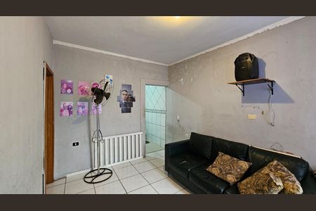 Sala de casa à venda com 2 quartos, 130m² em Padroeira, Osasco