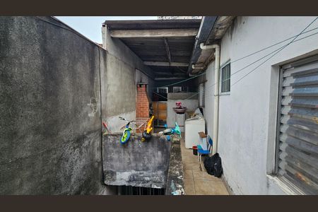 Casa à venda com 130m², 2 quartos e 2 vagas Casa à venda com 130m², 2 quartos e 2 vagasÁrea de serviço