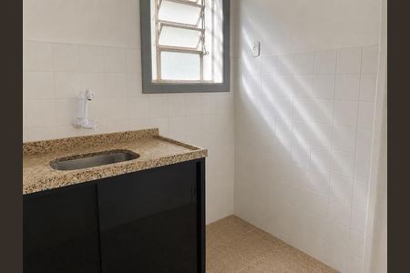 Casa à venda com 79m², 2 quartos e sem vaga