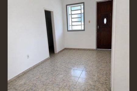 Casa à venda com 79m², 2 quartos e sem vaga