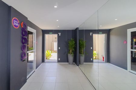 Apartamento para alugar com 42m², 2 quartos e sem vaga Apartamento para alugar com 42m², 2 quartos e sem vagaHall de entrada