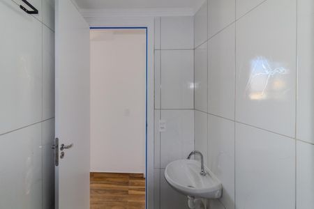 Apartamento para alugar com 42m², 2 quartos e sem vaga Apartamento para alugar com 42m², 2 quartos e sem vagaBanheiro
