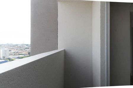 Apartamento para alugar com 42m², 2 quartos e sem vaga Apartamento para alugar com 42m², 2 quartos e sem vagaVaranda da Sala