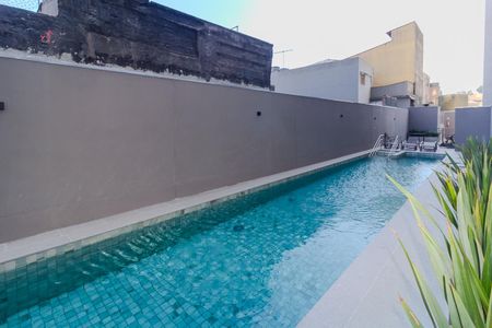 Apartamento para alugar com 42m², 2 quartos e sem vaga Apartamento para alugar com 42m², 2 quartos e sem vagaÁrea comum - Piscina