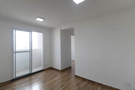 Apartamento para alugar com 42m², 2 quartos e sem vaga Apartamento para alugar com 42m², 2 quartos e sem vagaSala